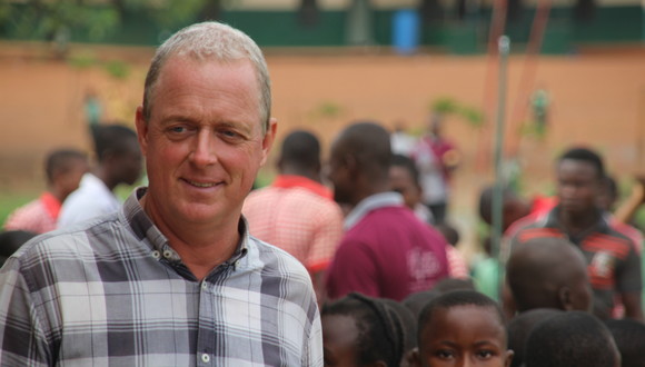 10-11 Frank van der Maas