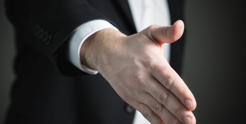 handshake-2056021_1920
